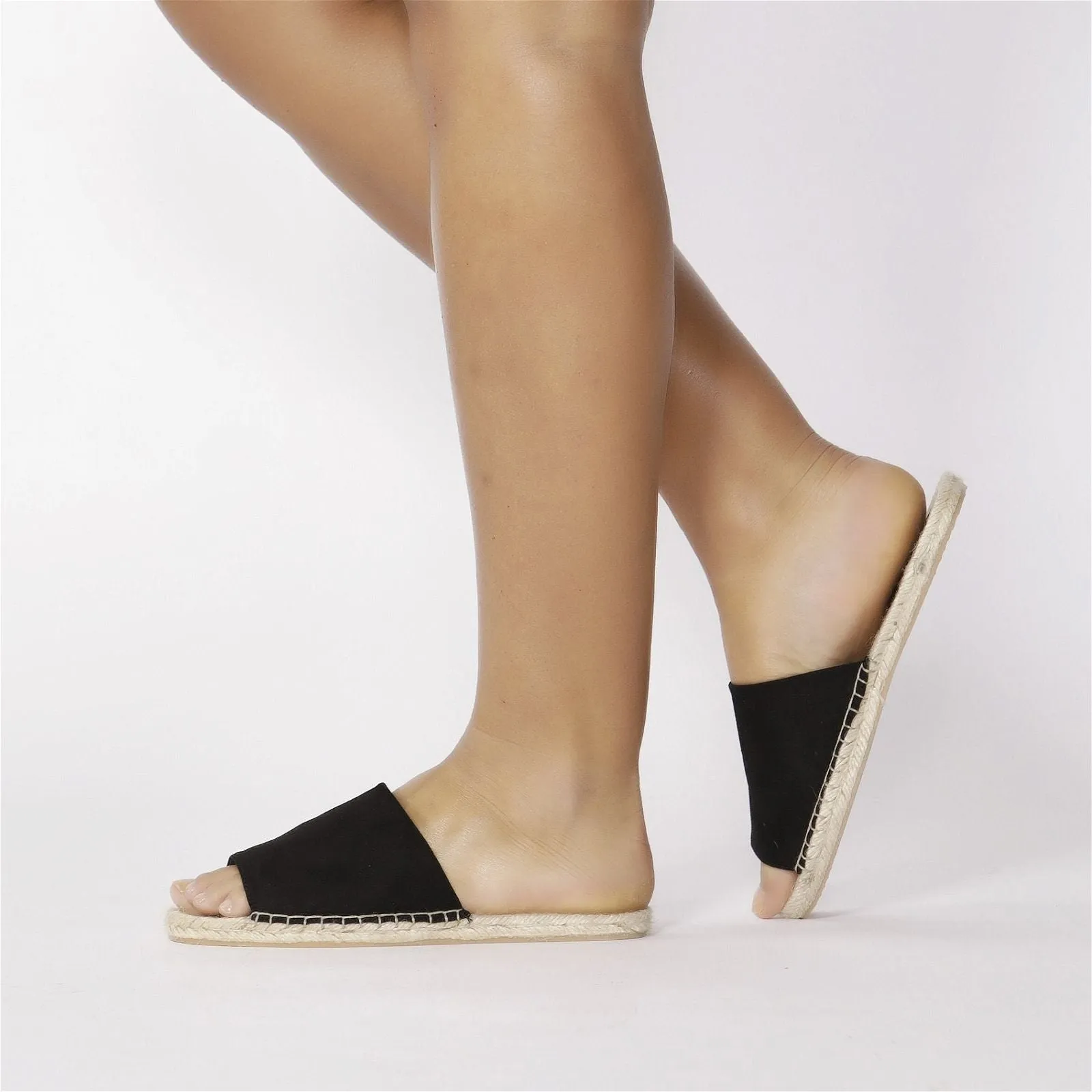 Betty Basics Gypsy Slides in Black