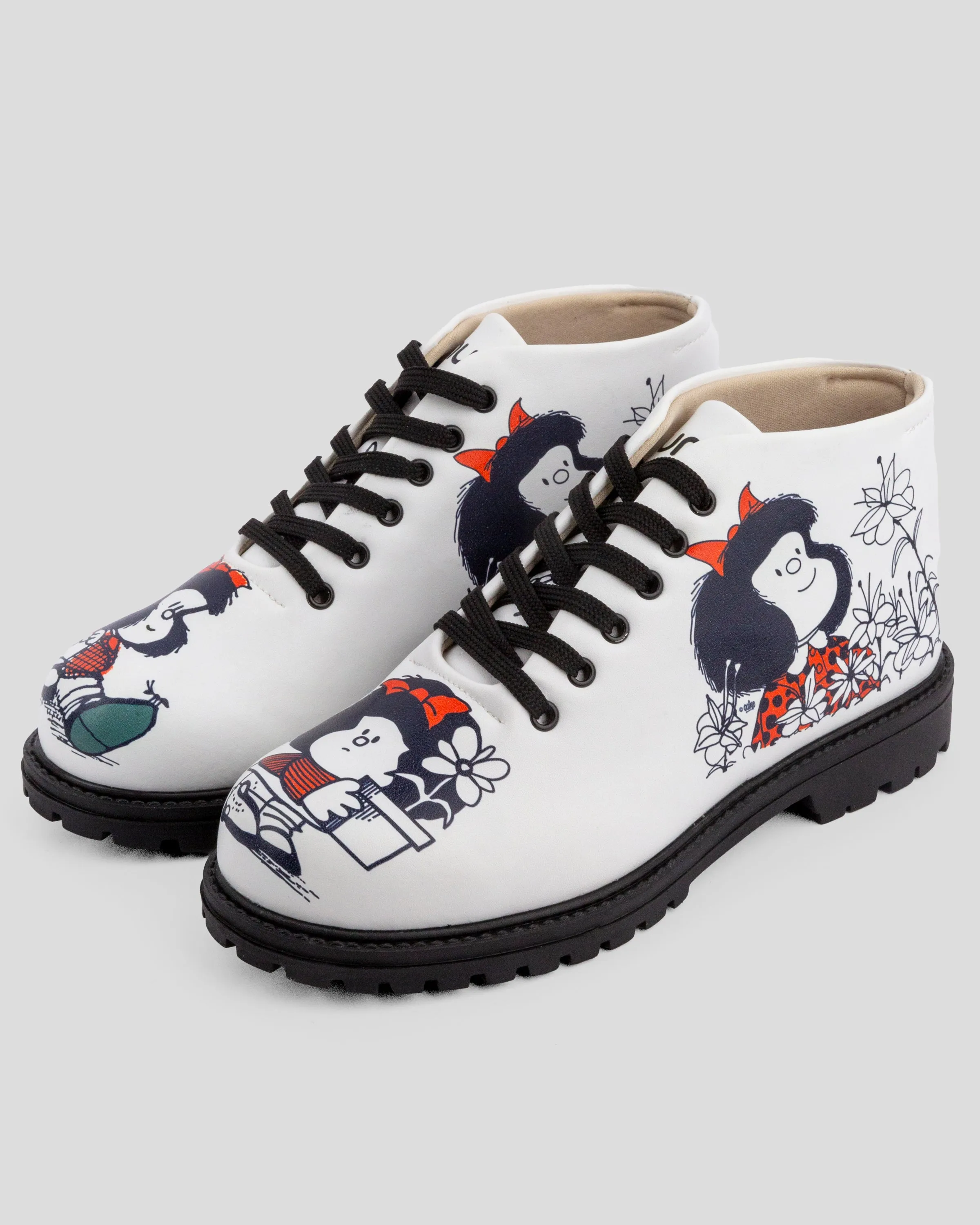 Botines de Mafalda y natura