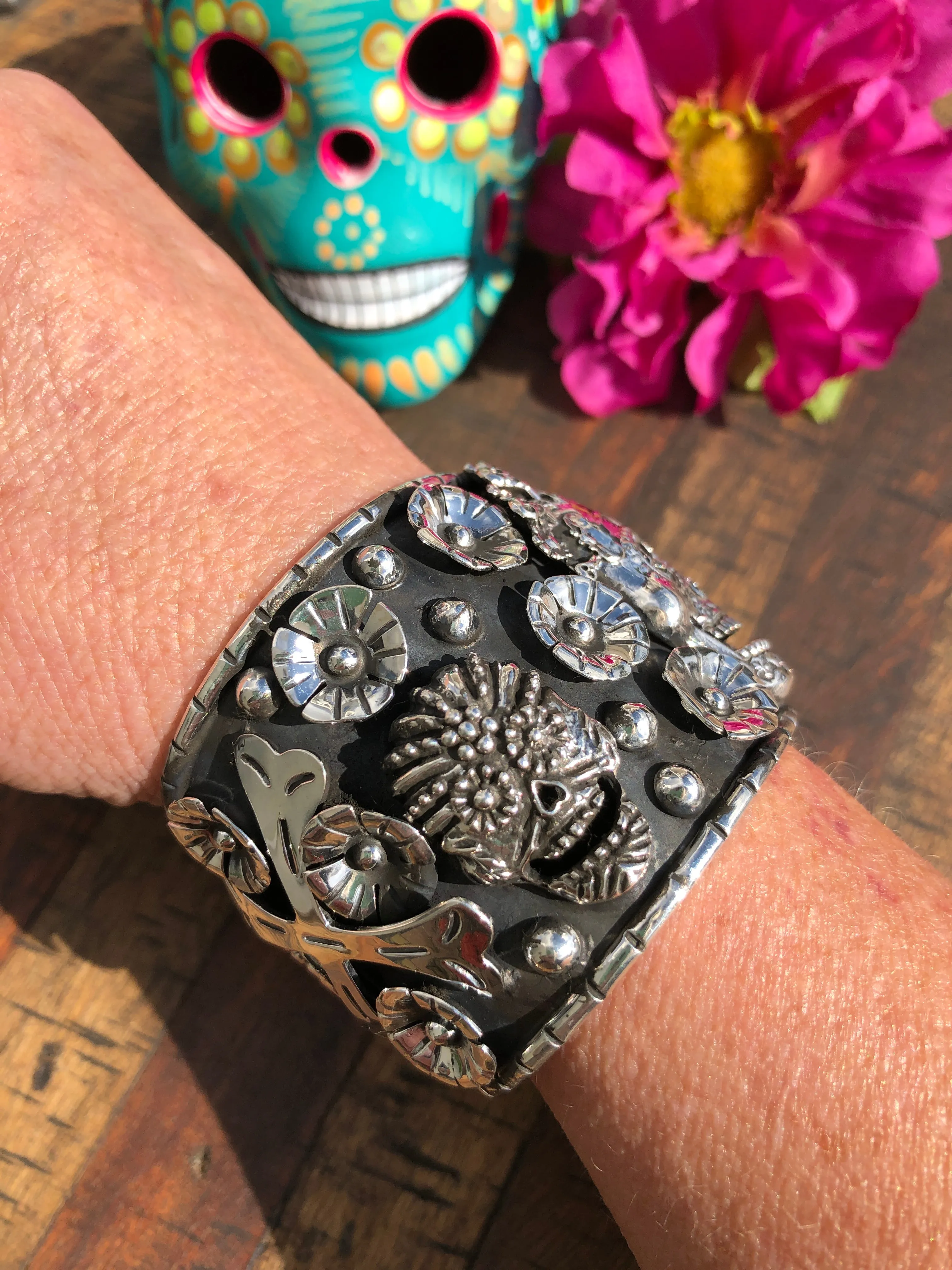 Dia De Los Muertos Cuff