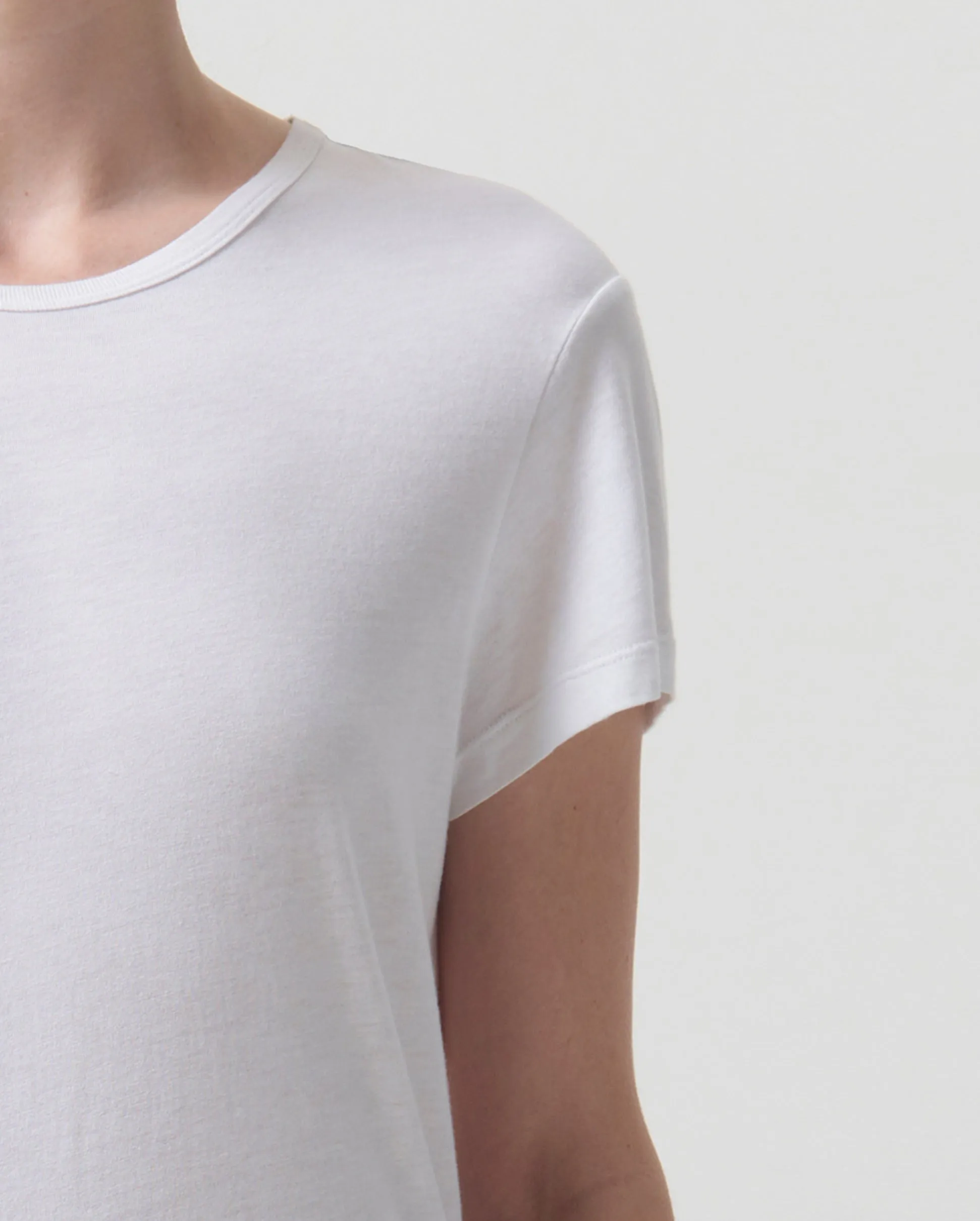 DREW TEE / WHITE