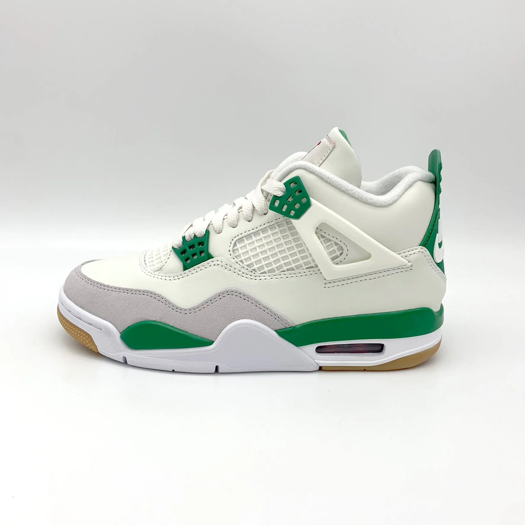 Jordan 4 Retro SB Pine Green